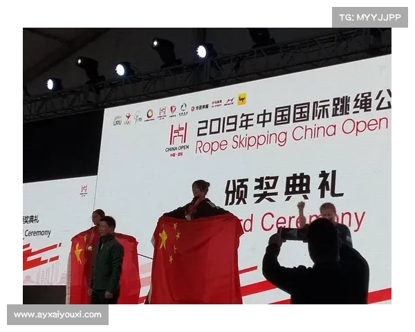 冯熙惠在全国跳绳联赛长沙站创造新纪录 30秒219次破世界纪录 冯熙惠在全国跳绳联赛长沙站创造新纪录 30秒219次破世界纪录